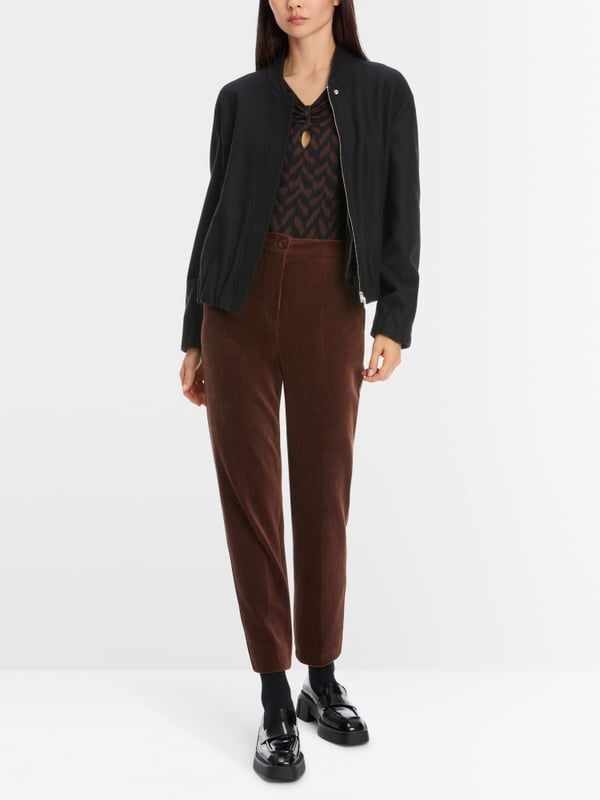 Marc Cain Jacke aus 100 % Wolle Knitted in Germany Bestseller