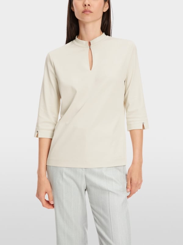 Marc Cain Elegantes T-Shirt mit Stehkragen Im Verkauf