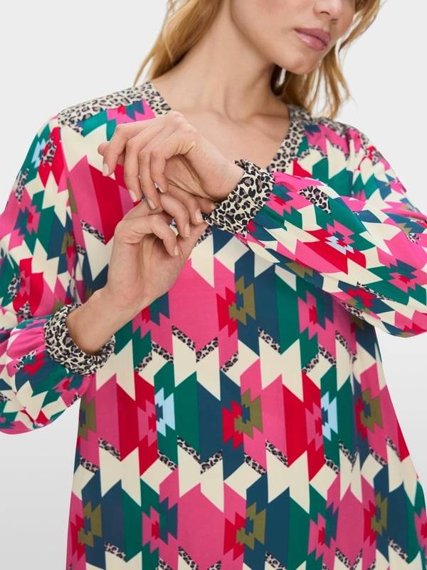 Marc Cain Viskosekleid in Material- und Mustermix Fabrikverkauf