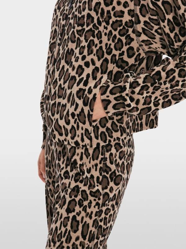 Marc Cain Raglanjacke in Nickisamt Flash Sale
