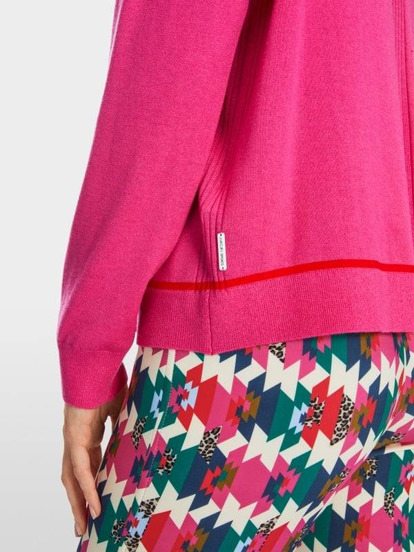 Marc Cain Sweater mit V-Neck - "Rethink Together" Black Friday