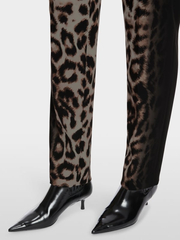 Marc Cain Modell FUZHOU im Leo-Dessin Wochenangebot