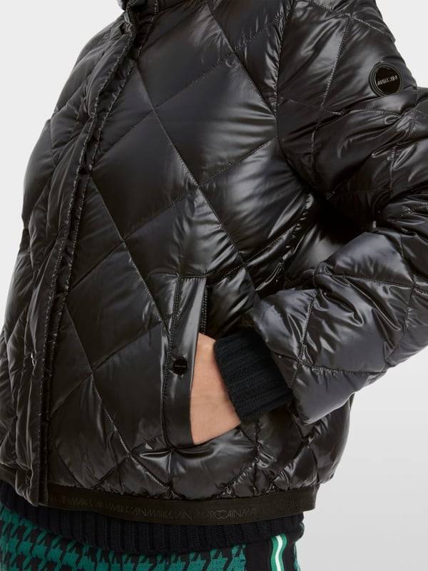 Marc Cain "Rethink Together" - kurze Daunenjacke im Angebot