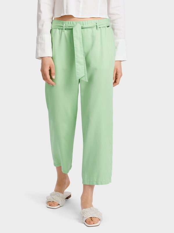 Marc Cain Modell WASHINGTON „Rethink Together“ Valentinstagsangebot
