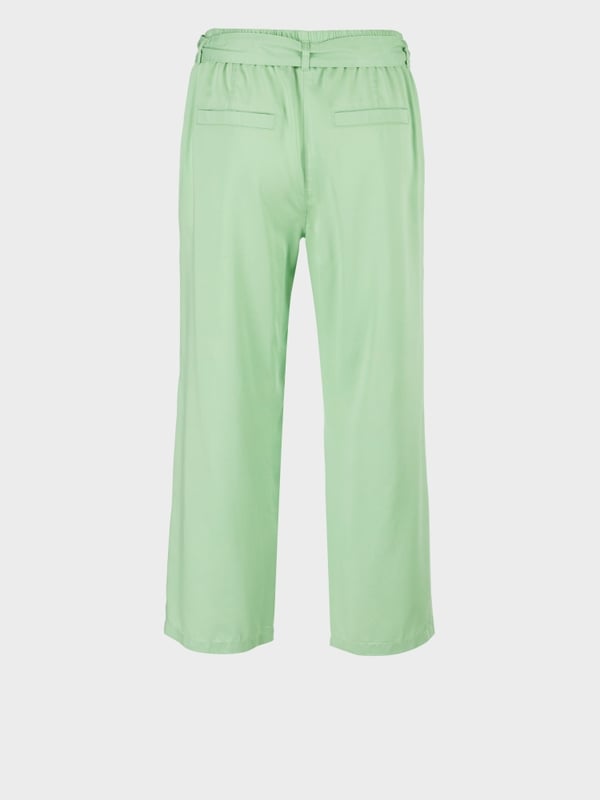 Marc Cain Modell WASHINGTON „Rethink Together“ Valentinstagsangebot