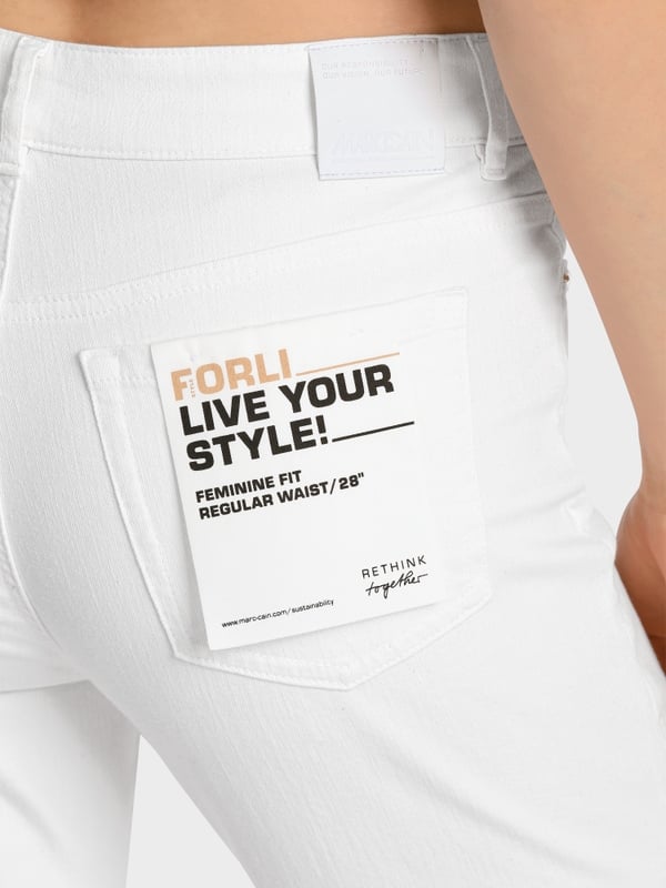 Marc Cain Modell FORLI – Jeans “Rethink Together” Exklusive Angebote