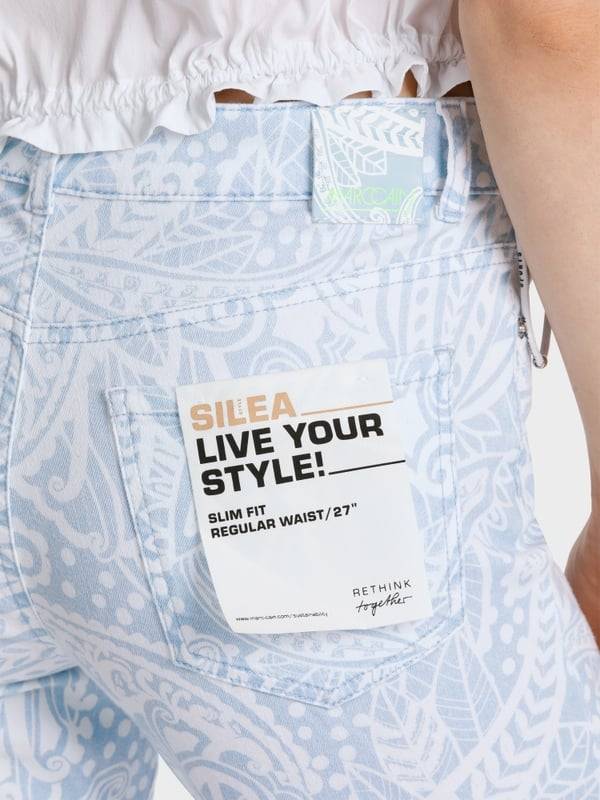 Marc Cain Modell SILEA – Jeans “Rethink Together” Bestseller