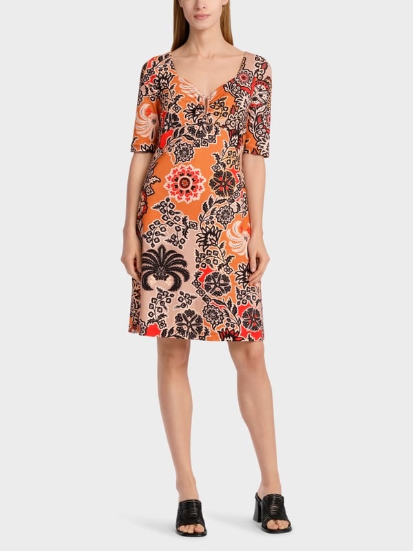 Marc Cain Kurzes Kleid in Empire-Linie Nur für heute