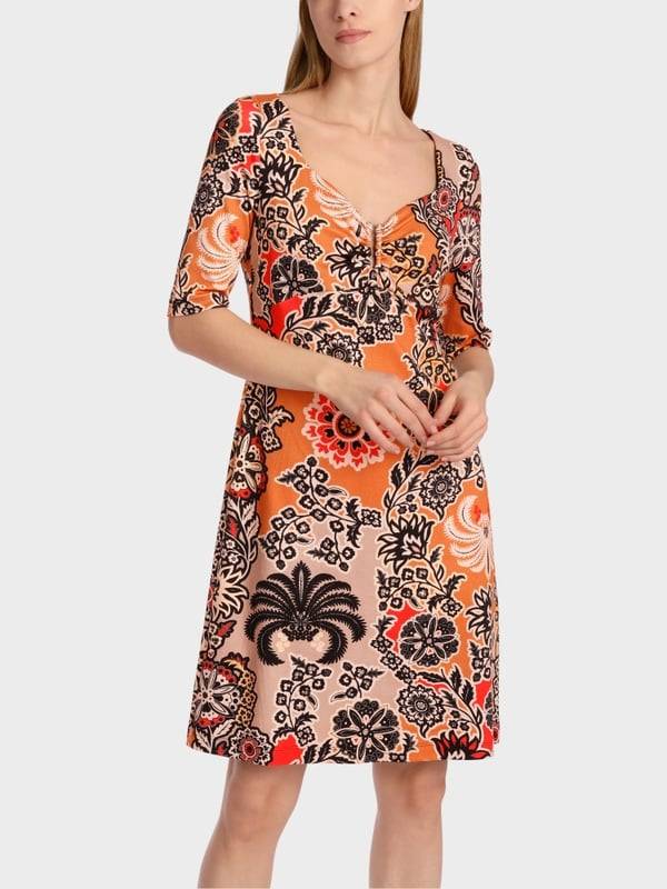 Marc Cain Kurzes Kleid in Empire-Linie Nur für heute