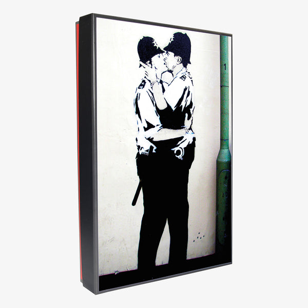 Musearta The world's most famous Graffiti - Kissing Coppers - Geschenkset Outlet