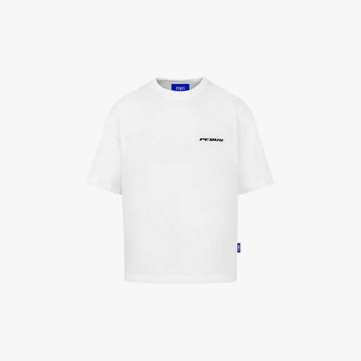 Pequs Plágia Chest Logo T-Shirt JETZT KAUFEN
