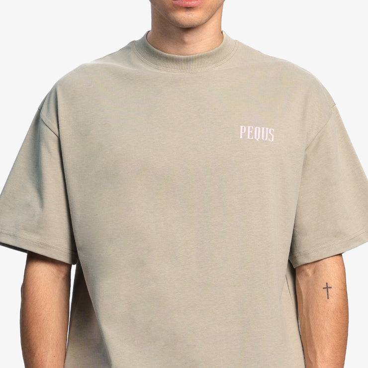 Pequs Chest Logo T-Shirt Im Verkauf