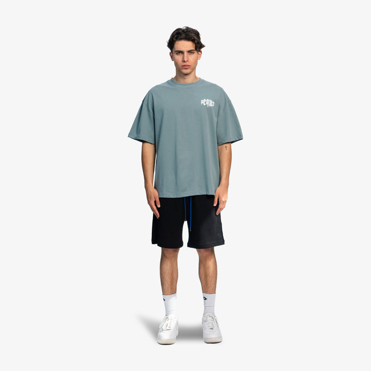 Pequs Mythic Chest Logo T-Shirt Super Sparpreis