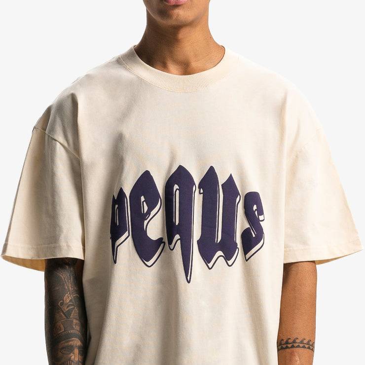 Pequs Outlined Mythic Logo T-Shirt Günstiger Verkauf