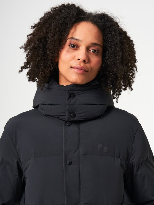 Pinqponq Puffy Parka - Peat Black (Female) Kauf eins, bekomm eins gratis