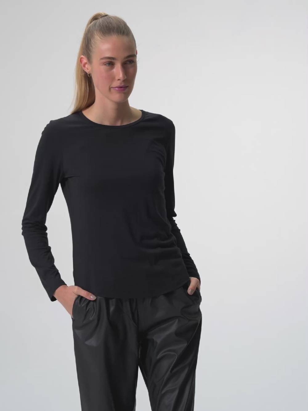 Pinqponq Longsleeve TENCEL™ - Wooden Olive (Female) Sonderangebote