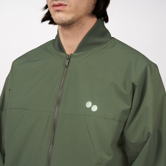 Pinqponq Light Bomber Jacket - Forester Olive (Unisex) Letzter Tag