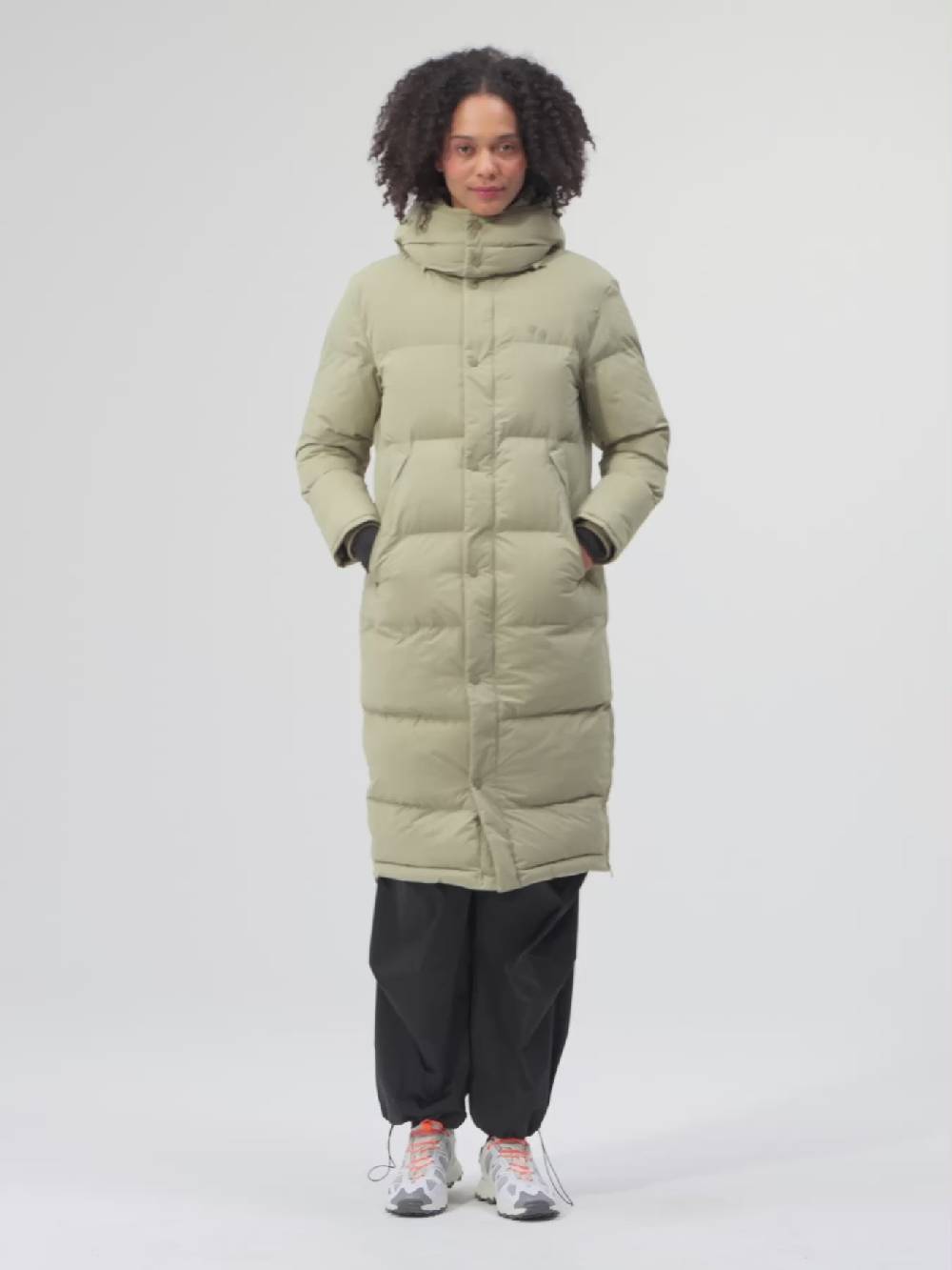 Pinqponq Puffy Parka - Reed Olive (Female) Vierteljährliche Förderung