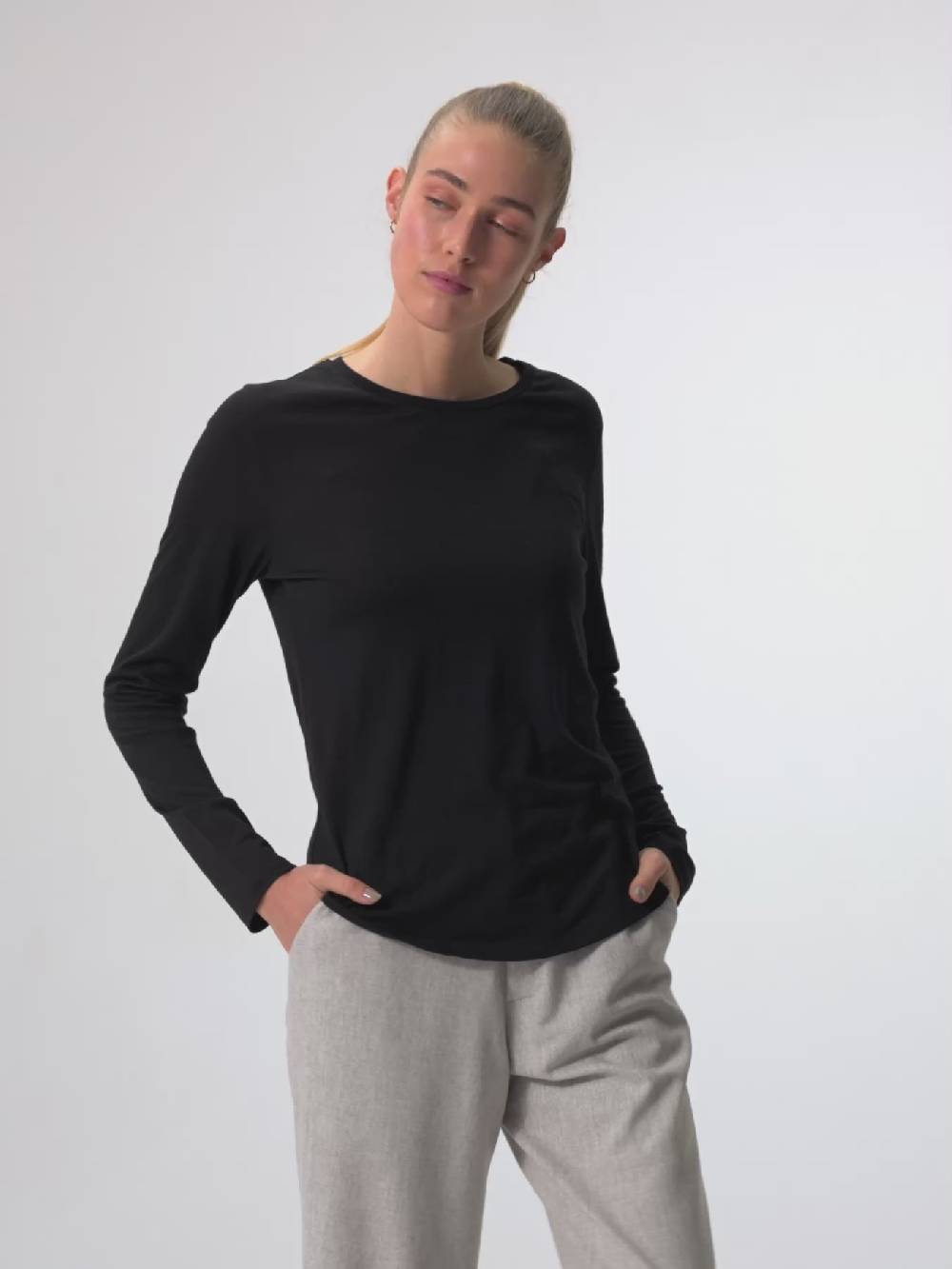 Pinqponq Longsleeve Merino - Sheep Black (Female) Bis zu 55% Rabatt