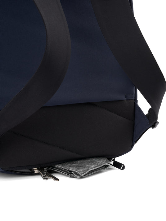 Pinqponq Kontor - Solid Navy Riesige Ersparnisse