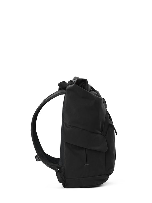 Pinqponq Kross - Solid Black Limitierter Zeitrabatt