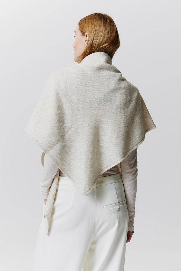 Prinz Berlin Kaschmir Triangle Jacquard Weiß Fabrikladen