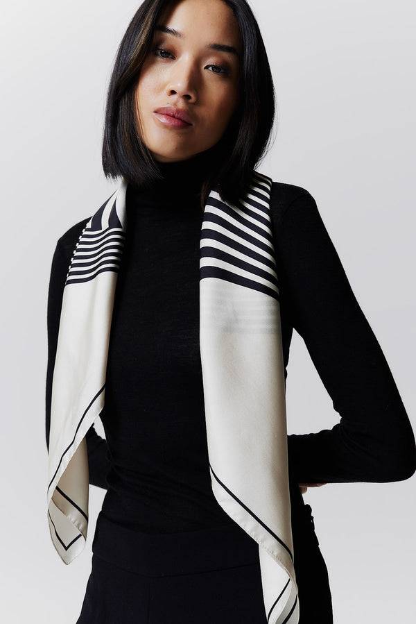 Prinz Berlin Seidentuch Swirl 90 Off-White JETZT KAUFEN