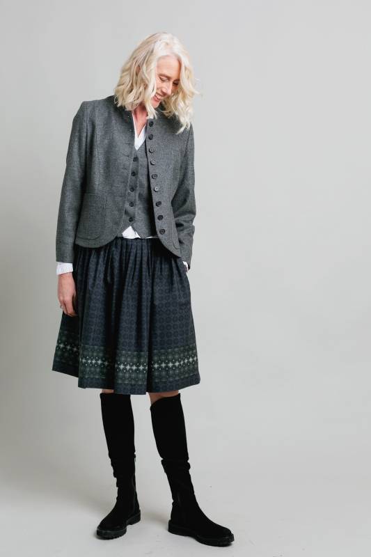 Rockmacherin Kofel Trachtenjacke mit Schösschen Hotsell
