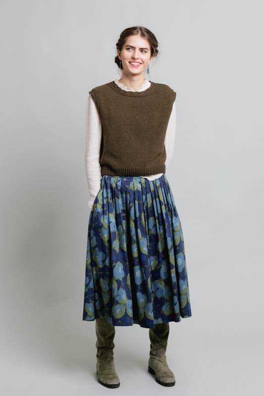 Rockmacherin Ottilie Trachtiger Strickpullunder kurz und gerade geschnitten im Angebot