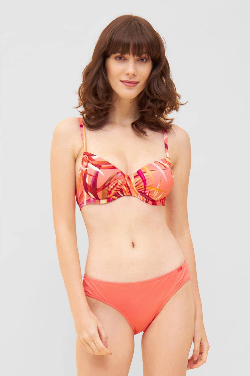 Rösch Bikini-Oberteil im bunten Blätter-Druck Bügel Mix &amp; Match recyceltes Polyamid/Elasthan Bis zu 65% Rabatt