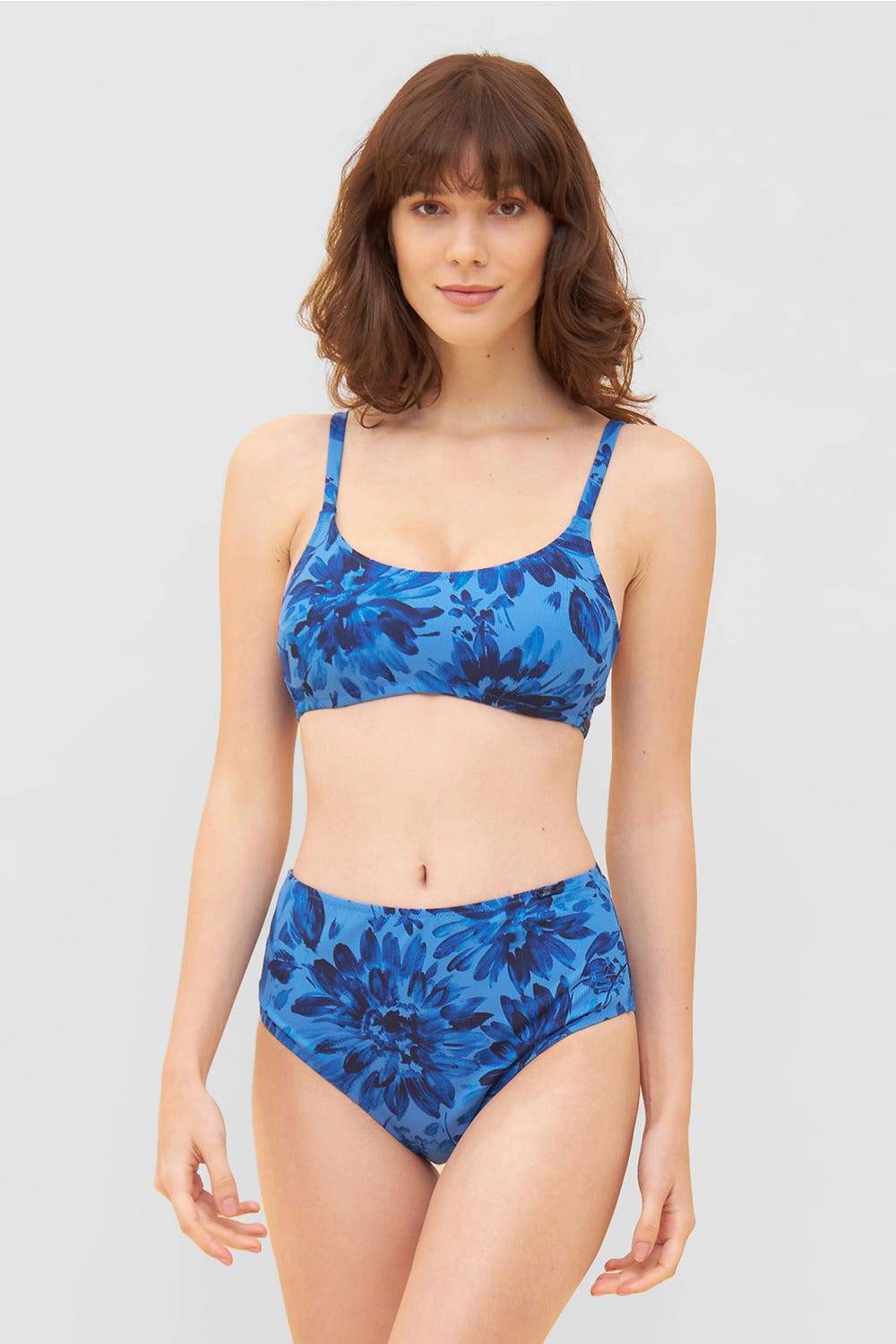 Rösch Bikini Oberteil im blauen Blüten-Druck Bralette modern recyceltes Polyester/Elasthan Verkauf