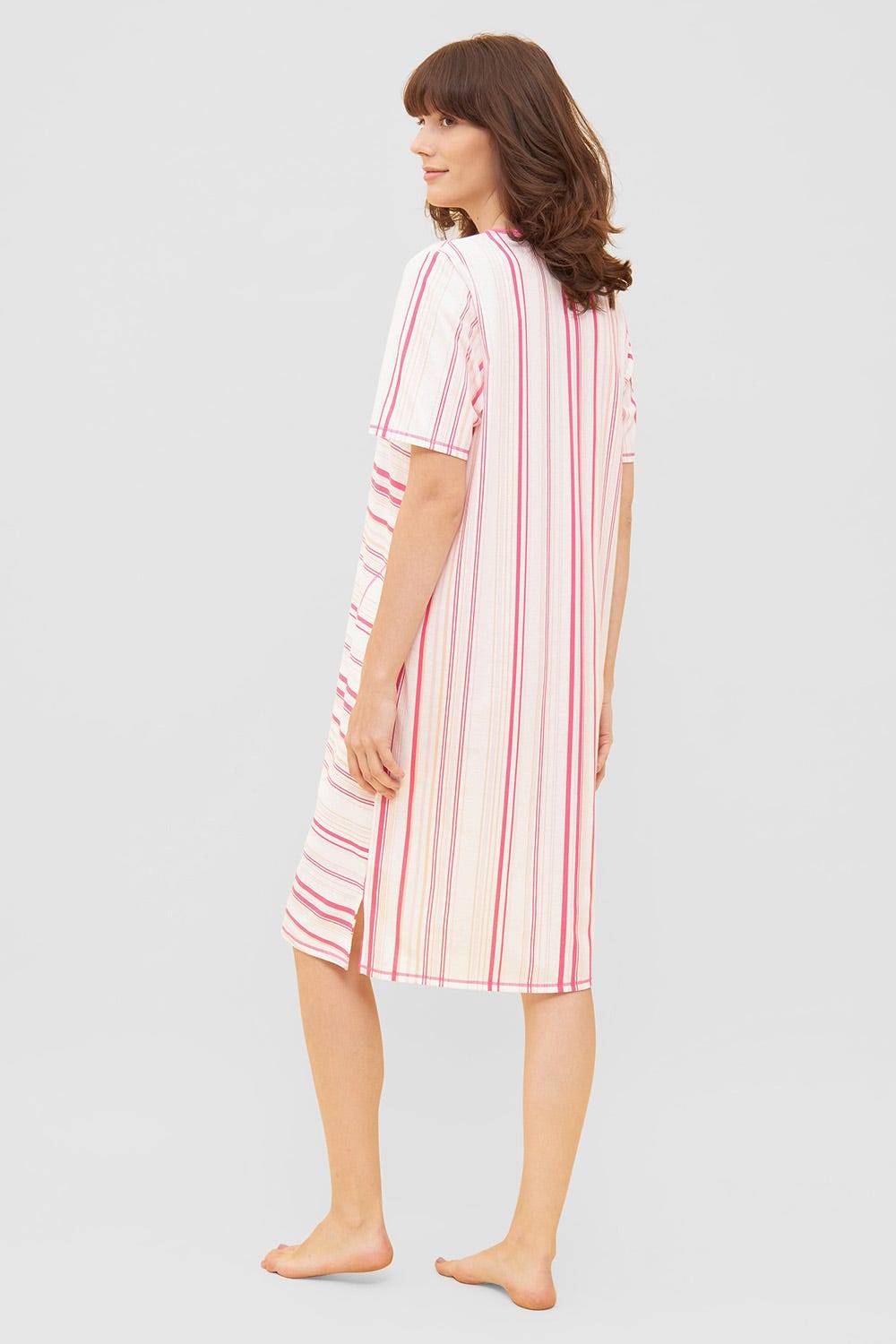 Rösch Nachtkleid im rosa Streifendruck V-Ausschnitt Ziernähte 100% Baumwolle Letzte 2 Tage